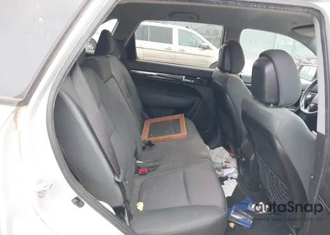 2013 Kia Sorento Lx z USA, uszkodzony, nr VIN 5XYKTCA6XDG336842